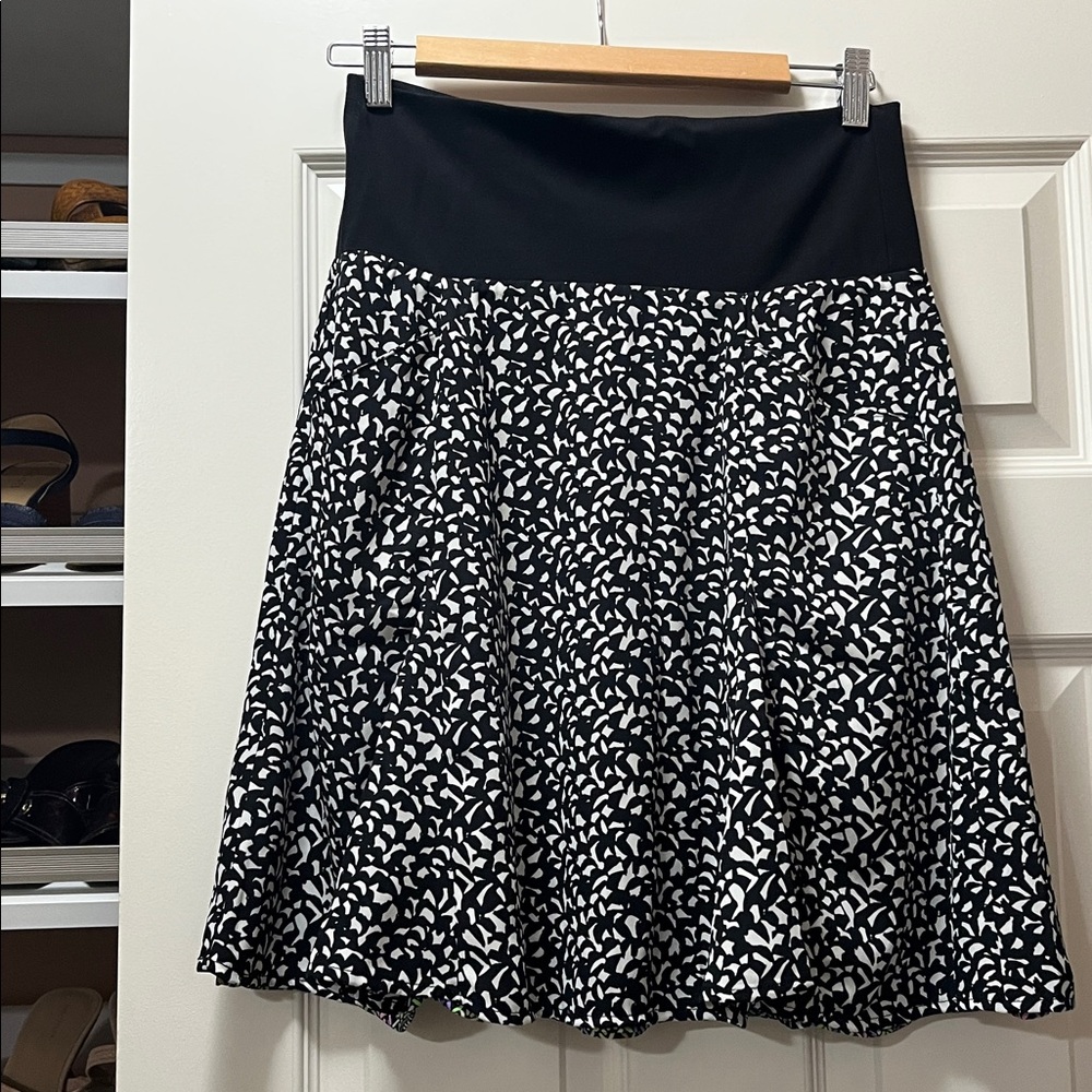 Cabi Spring 2025 REVERSIBLE Together Skirt #6755 - Picture 5 of 10
